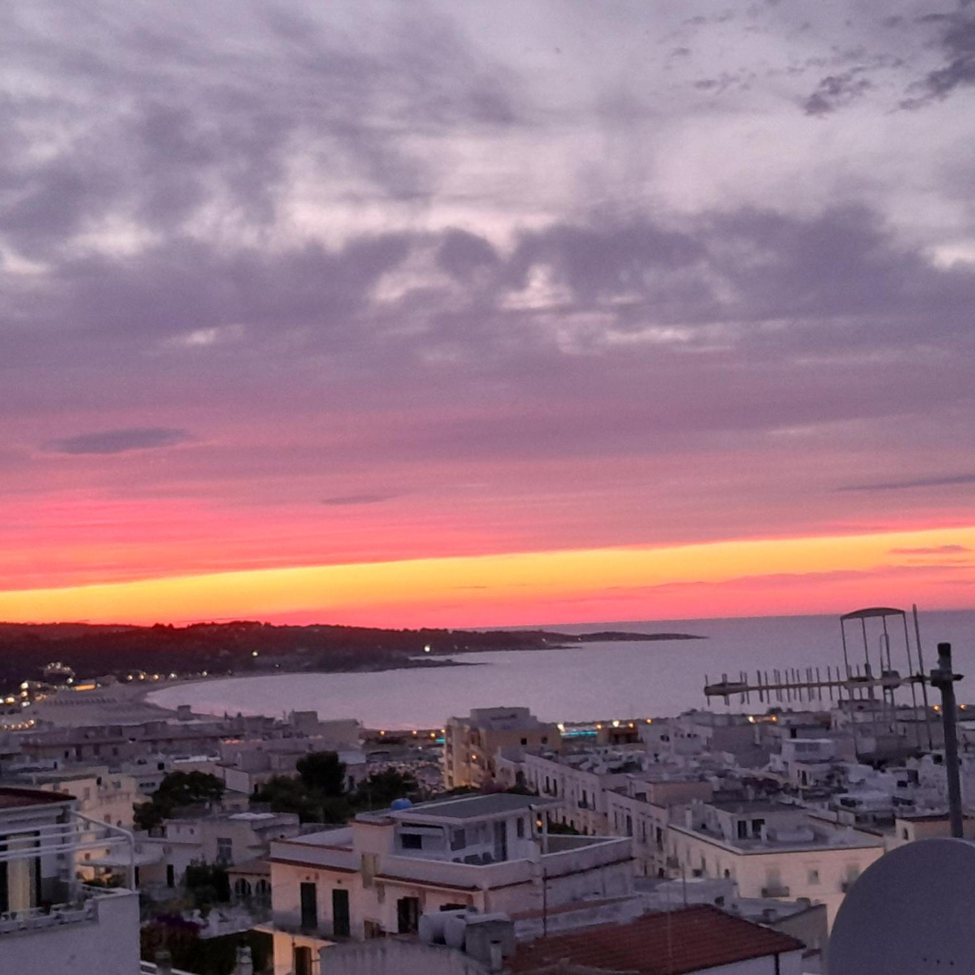 Torre La Mezzaluna Panzió Vieste Kültér fotó